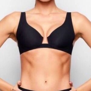 SKIMS Black Bra